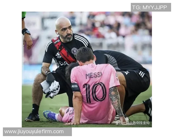 德保罗精准传中梅西头球攻门险些得手被门将神勇扑出