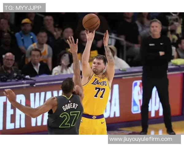 东契奇期待湖人揭幕战目标直指总冠军荣耀