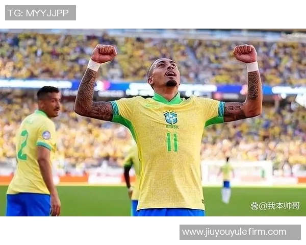 佩德里因肠胃炎缺席训练拉菲尼亚完成部分训练状态良好 佩德里因肠胃炎缺席训练拉菲尼亚完成部分训练状态良好