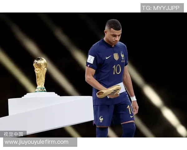 姆巴佩在社交媒体上分享海报庆祝球队晋级西超杯誓言争冠 姆巴佩在社交媒体上分享海报庆祝球队晋级西超杯誓言争冠