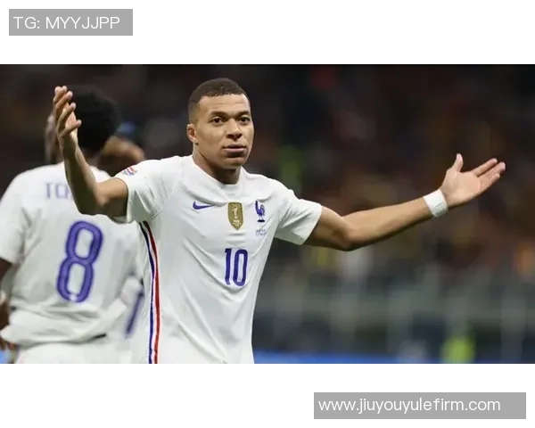 西媒报道维尼修斯要求与姆巴佩同薪若续约未果将考虑加盟哈兰德