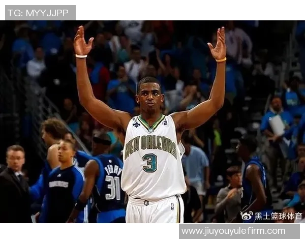 两位传奇控卫保罗与基德场边畅谈助攻榜第二第三的精彩瞬间回顾 两位传奇控卫保罗与基德场边畅谈助攻榜第二第三的精彩瞬间回顾