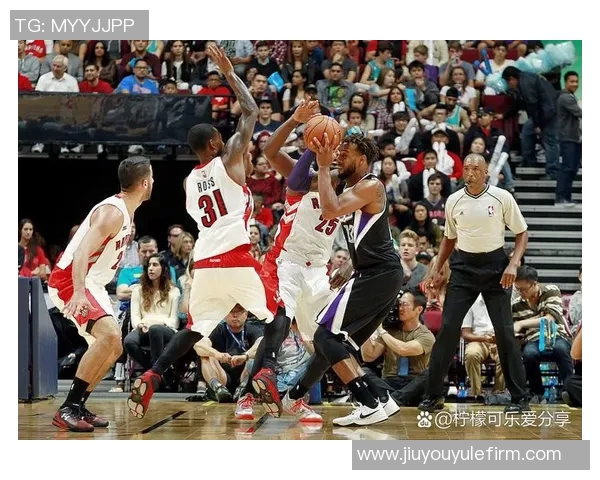 塞克斯顿表现抢眼9投6中斩获21分10助攻三分球神准6投5中助力球队胜利