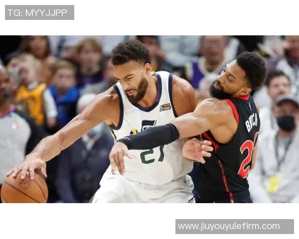 戈贝尔防守效率领先文班紧随其后两位巨星的巅峰对决即将展开 戈贝尔防守效率领先文班紧随其后两位巨星的巅峰对决即将展开